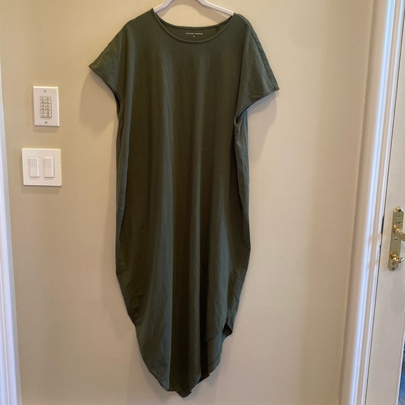 Universal Standard Iconic Geneva Pima Cotton Asymmetrical Crew Dress Green M - Picture 1 of 7